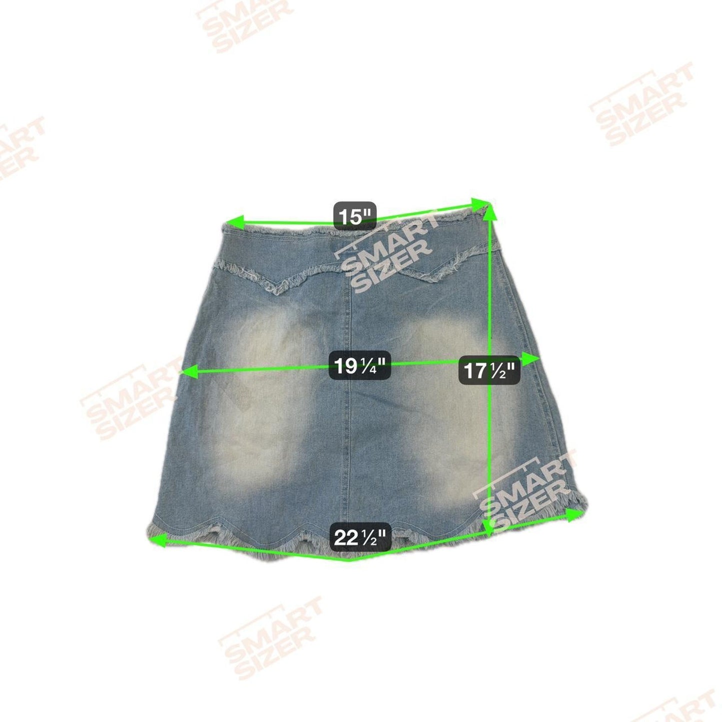 Heart belt lightwash jean skirt - size M from Donnaio