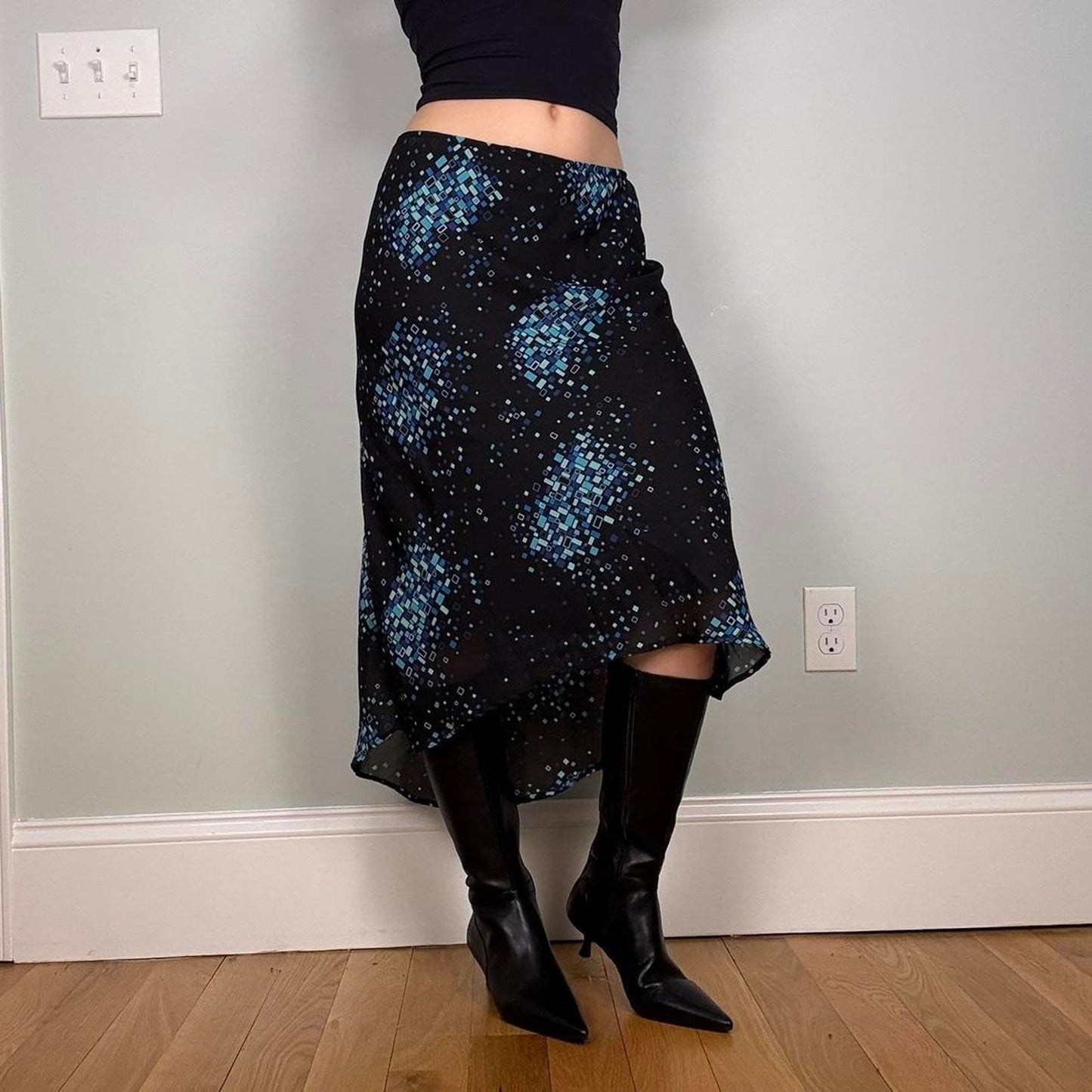 90s floral midi skirt - size M from A. Byer