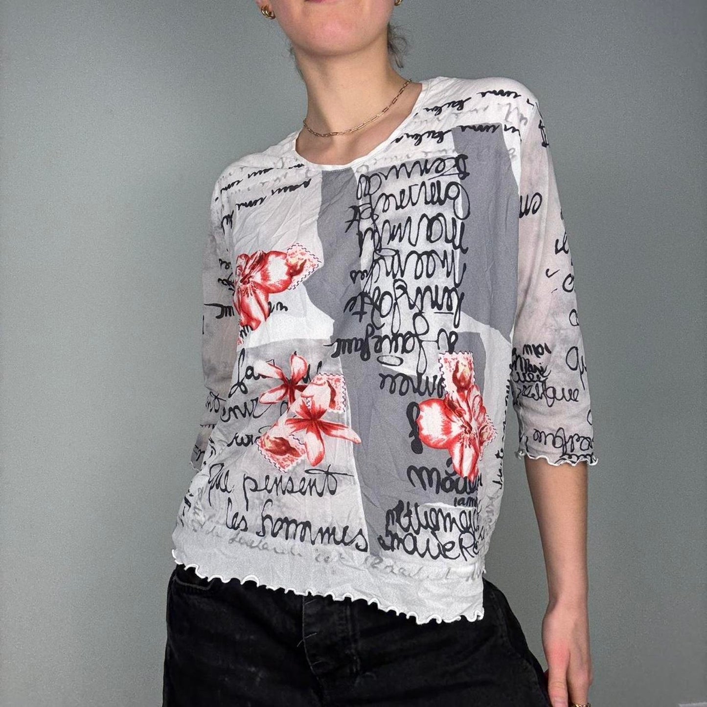 Mesh y2k graphic top 3/4 sleeve top - size M from Biba