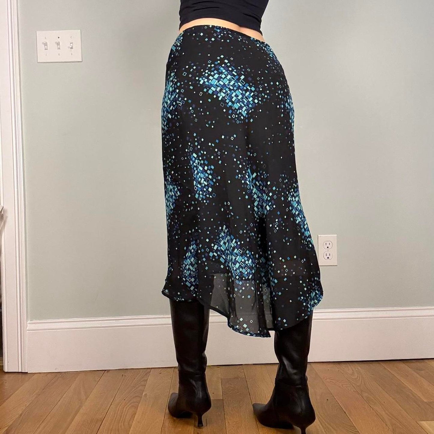 90s floral midi skirt - size M from A. Byer