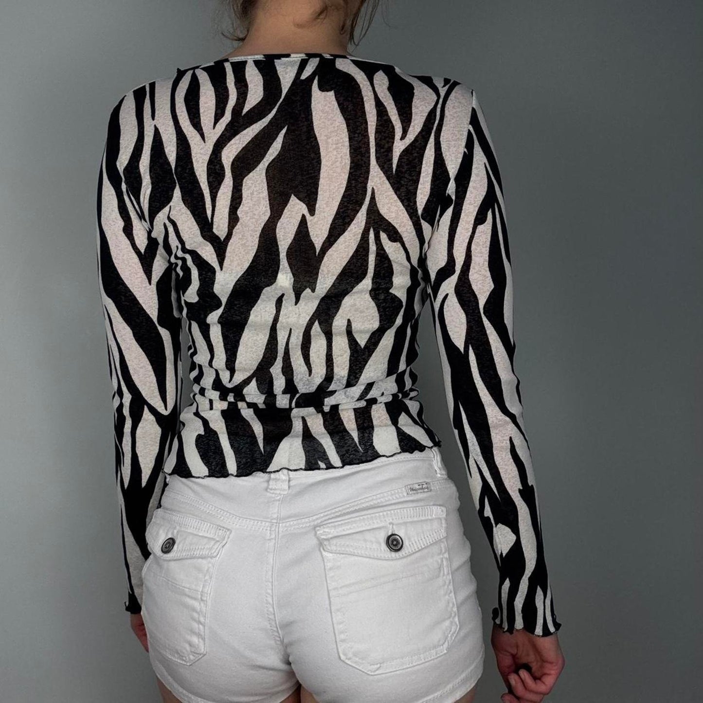 Mesh black white zebra print ruffle long sleeve top - size XS from Rinascimento